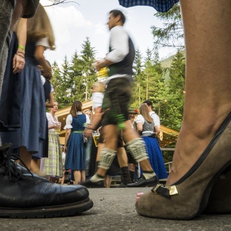 Besonderer Blickwinkel auf das Waldfest, © Der Tegernsee, Dietmar Denger Besonderer Blickwinkel auf das Waldfest, © Der Tegernsee, Dietmar Denger