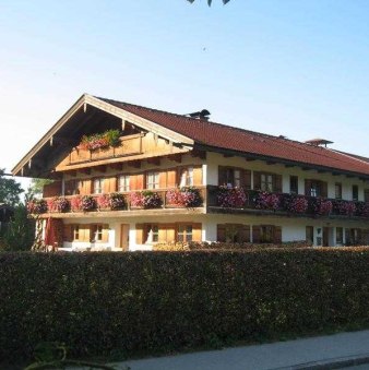 unser Haus, © im-web.de/ Tourist-Information Rottach-Egern unser Haus, © im-web.de/ Tourist-Information Rottach-Egern