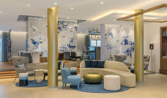 01_ak_mucat_lobby, © Caro & Selig, Tegernsee, Autograph Collection