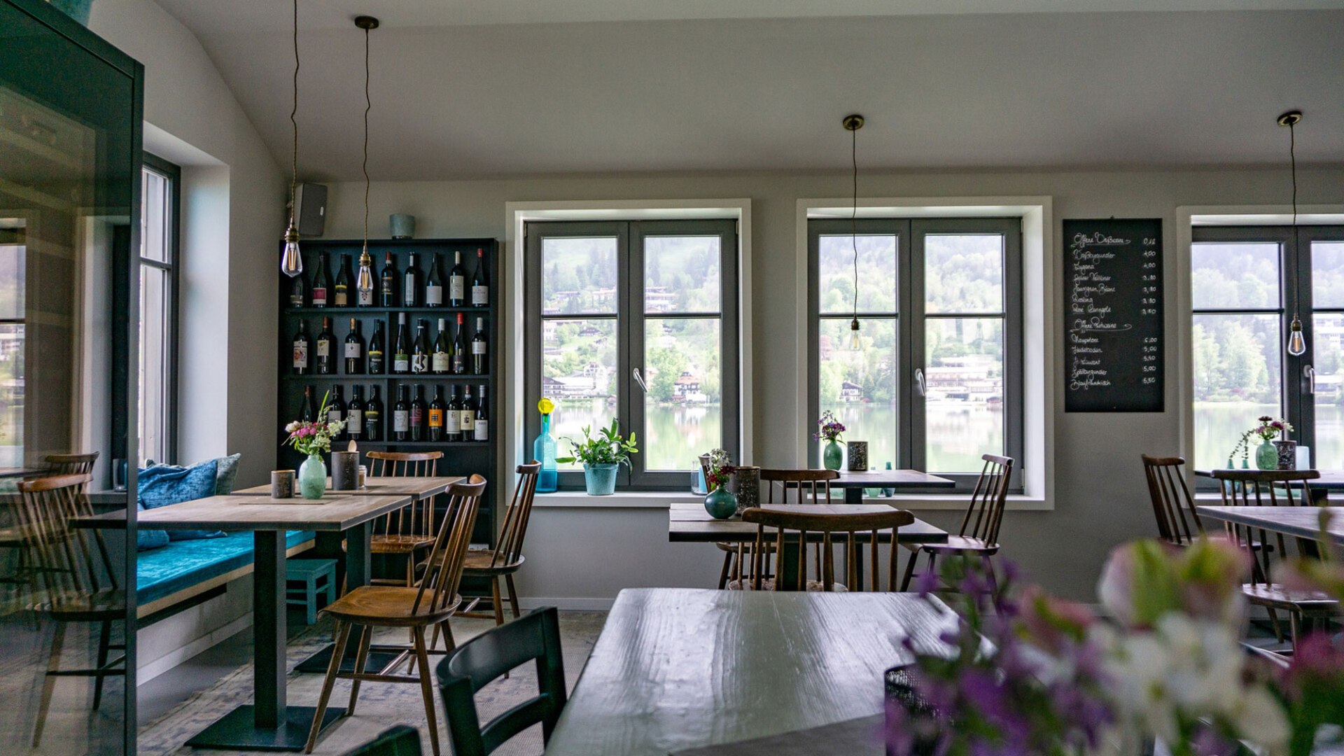 Bar am Tegernsee Haubentaucher, © Stefanie Pfeiler Bar am Tegernsee Haubentaucher, © Stefanie Pfeiler