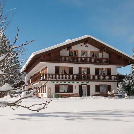 G&auml;stehaus H&ouml;pfl - Winterm&auml;rchen in ruhiger und sonniger Lage am Fusse des Wallbergs, &copy; GERLIND SCHIELE PHOTOGRAPHY TEGERNSEE