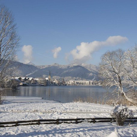 Seeblick direkt am Tegernsee, © im-web.de/ Ferienwohnungen Tegernsee