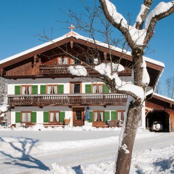 Ferienwohnung Haus Pletscherer - ein Wintermärchen direkt neben der Langlaufloipe, © GERLIND SCHIELE PHOTOGRAPHY TEGERNSEE Ferienwohnung Haus Pletscherer - ein Wintermärchen direkt neben der Langlaufloipe, © GERLIND SCHIELE PHOTOGRAPHY TEGERNSEE