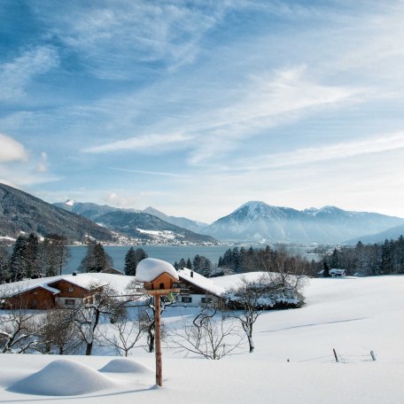 G&auml;stehaus Unterreiterhof Bad Wiessee - Winterm&auml;rchen mit Traumblick &uuml;ber das Tegernseer Tal, &copy; GERLIND SCHIELE PHOTOGRAPHY TEGERNSEE