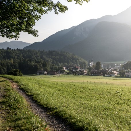 Kirchenfeld Kreuth, &copy; DER TEGERNSEE