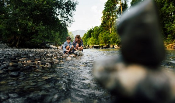 thf_sagenhafte-naturkundliche-wanderung_julian-rohn, © Der Tegernsee (Julian Rohn) thf_sagenhafte-naturkundliche-wanderung_julian-rohn, © Der Tegernsee (Julian Rohn)