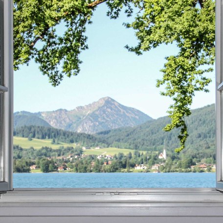 Ausblick vom Sofa, &copy; im-web.de/ Tourist Information Tegernsee