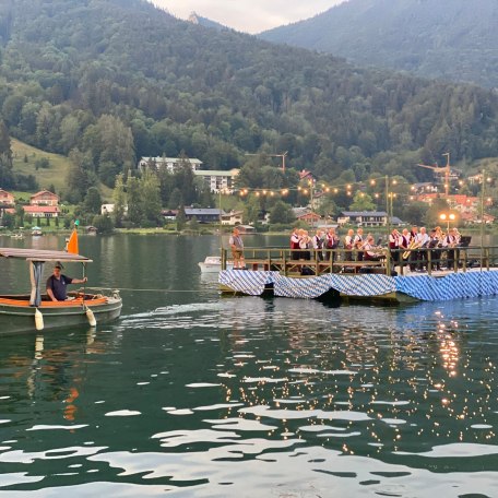 https://images.bs.ds-srv.net/objekt_pics/obj_full_45001_006.jpg, © im-web.de/ Tourist-Information Rottach-Egern
