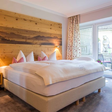 Doppelzimmer, © im-web.de/ Tourist-Information Rottach-Egern