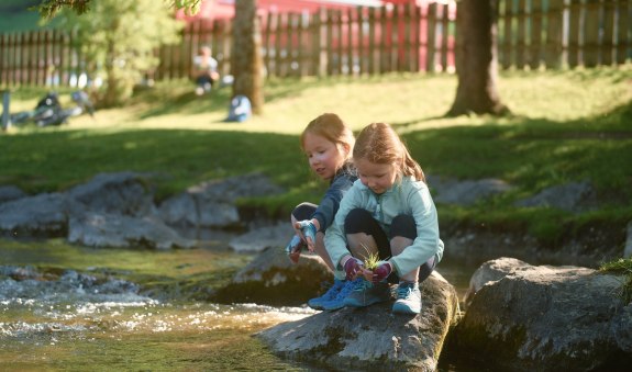 Spielplatz an der Schlierach, © Alpenregion Tegernsee Schliersee