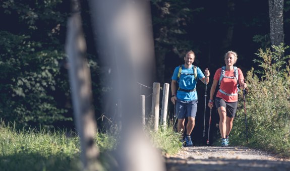 Nordic Walking auf den Wegen rund um den Tegernsee und auf den Bergen der bayersichen Voralpen, &copy; Hansi Heckmair