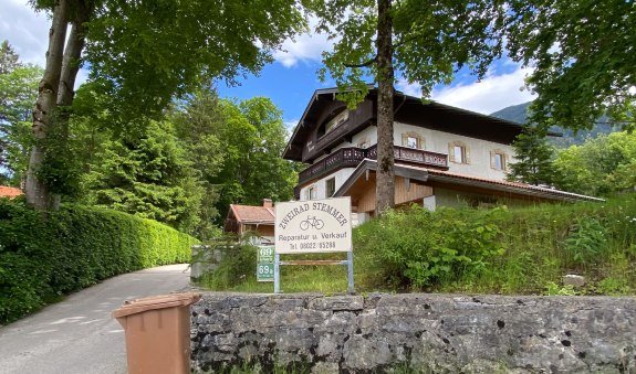 ZweiradStemmer_Querformat_©FVP_002, © Der Tegernsee (Fidelis von Preysing) ZweiradStemmer_Querformat_©FVP_002, © Der Tegernsee (Fidelis von Preysing)