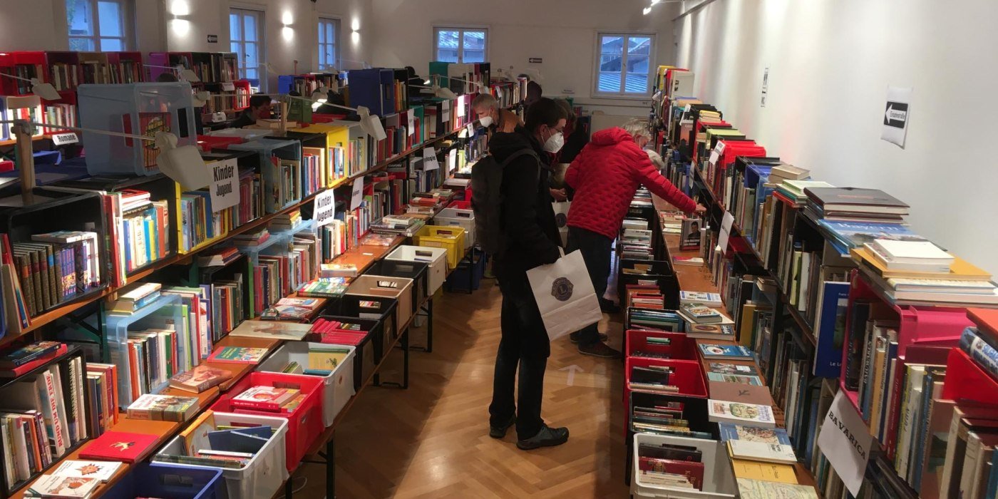 LIONS_B&uuml;chermarkt, &copy; @LIONS-CLUB am Tegernsee