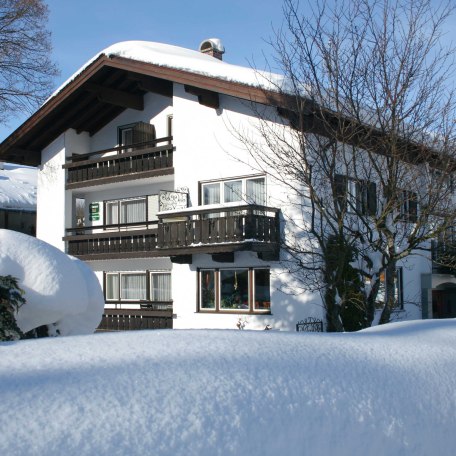 Winter bei Familie Heim, © im-web.de/ Tourist-Information Bad Wiessee