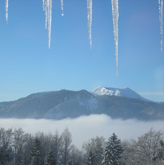 Ausblick vom Wohnzimmer im Winter, © im-web.de/ Tourist Information Tegernsee Ausblick vom Wohnzimmer im Winter, © im-web.de/ Tourist Information Tegernsee