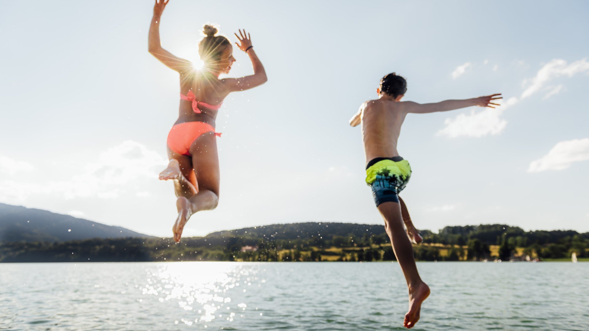 Swimming at the Tegernsee, © Julian Rohn