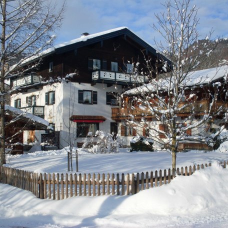 Grundst&uuml;ck mit Garten, &copy; im-web.de/ Tourist Information Tegernsee