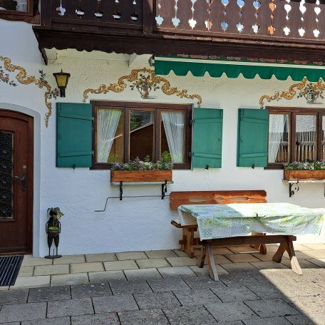 Terrasse vor der Ferienwohnung, &copy; Barbara B&ouml;ttner-Rixner