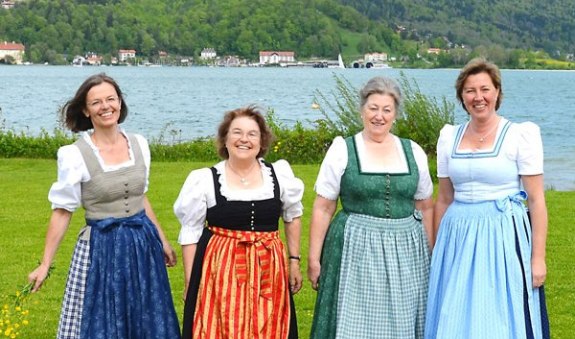 Abwinkler Gastgeberinnen
